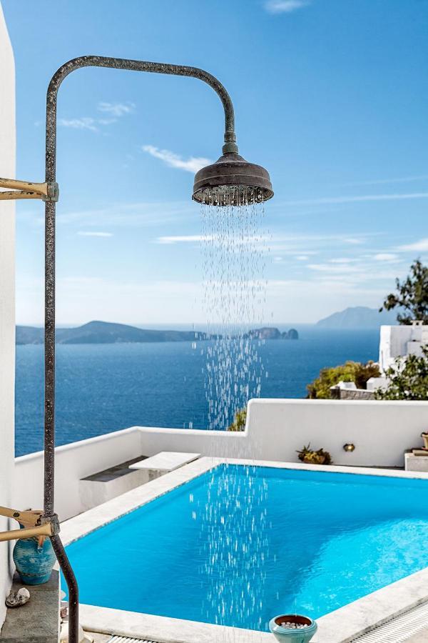 Efrosini Plaka (Milos)