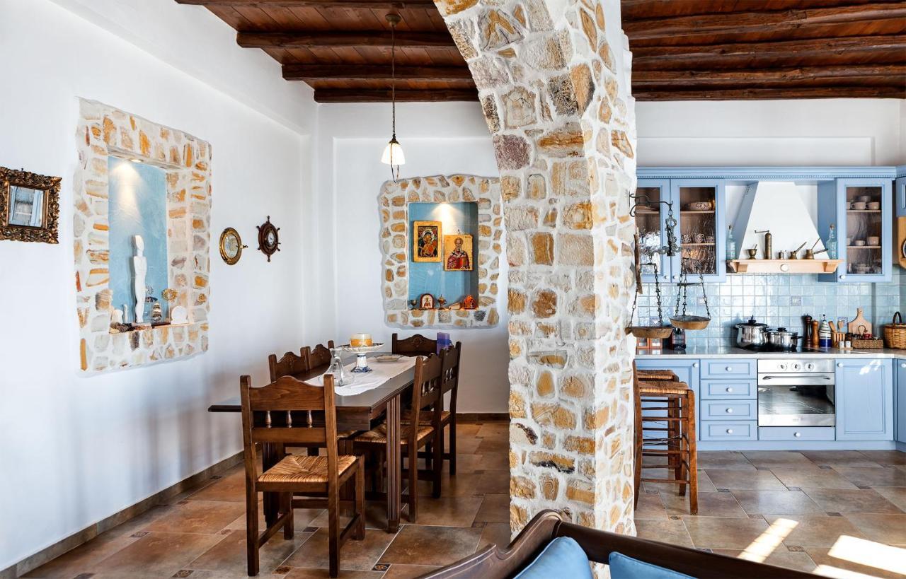 Efrosini Villa Plaka (Milos)